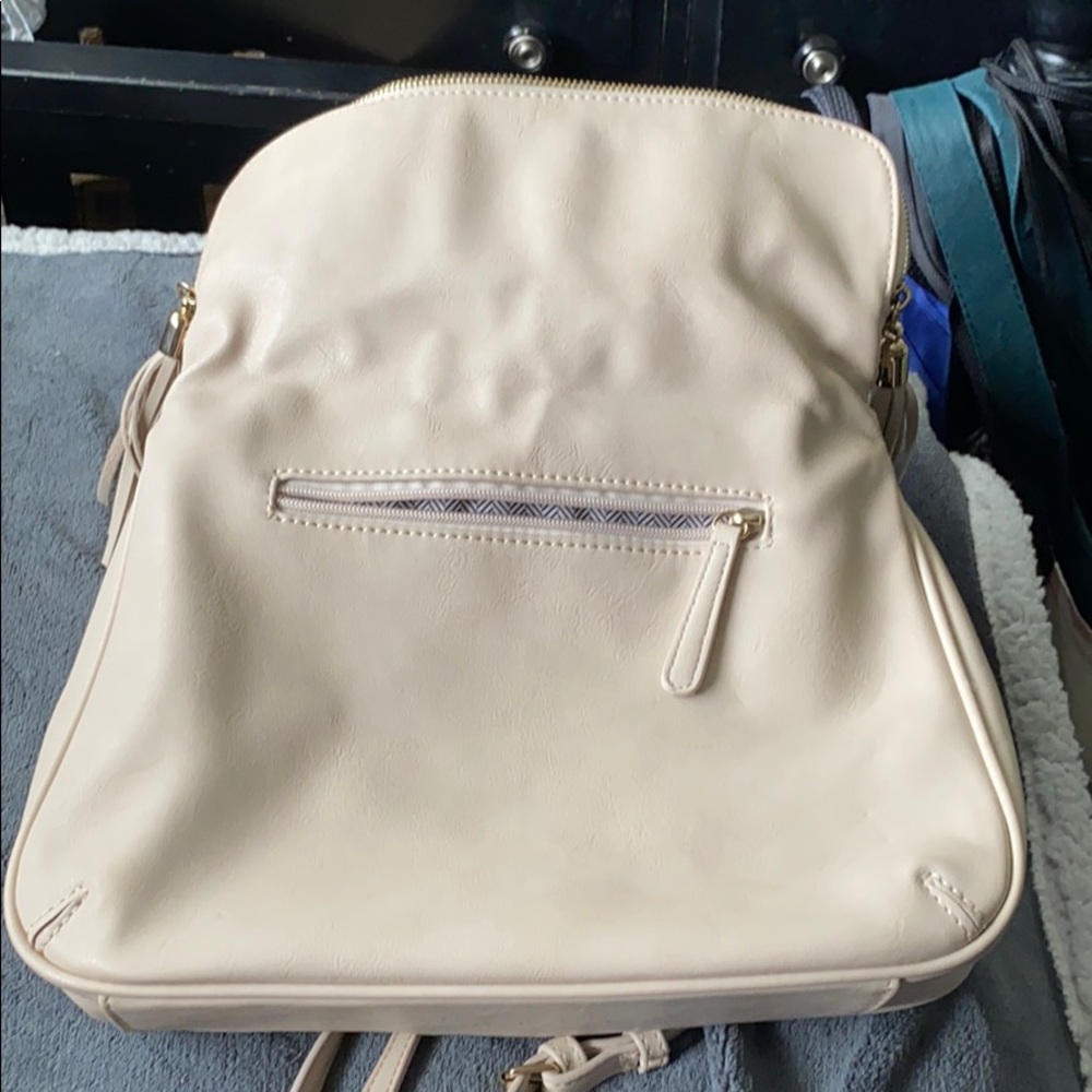 Crossbody Bag - Picture 3 of 5